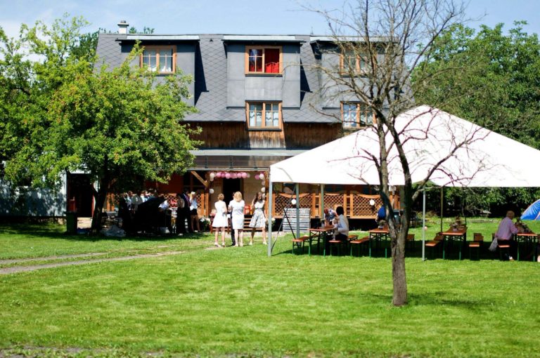 Apartmany Pecka 768x510