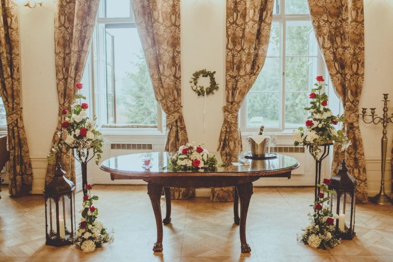 obradni misto v sale chateau Hostacov 768x512