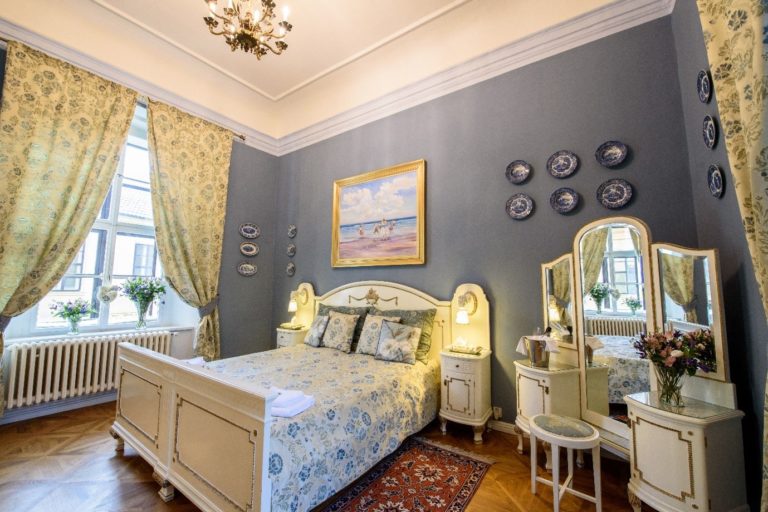 pokoj chateau Hostacov 768x512