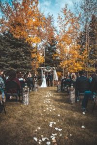 obřadní místo pro boho svatbu